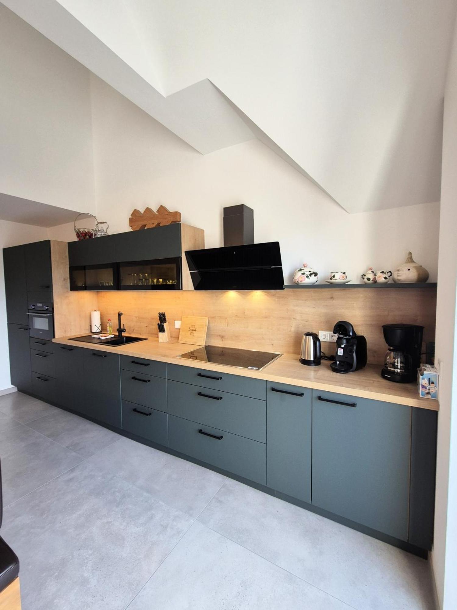 21136 Apartment